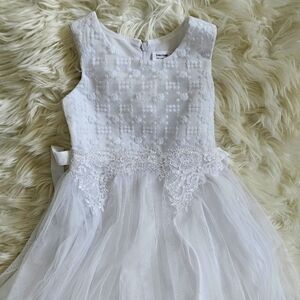 Baby girl 4T white party dress